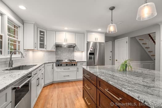 Property Photo:  106 Lake Street  CT 06074 