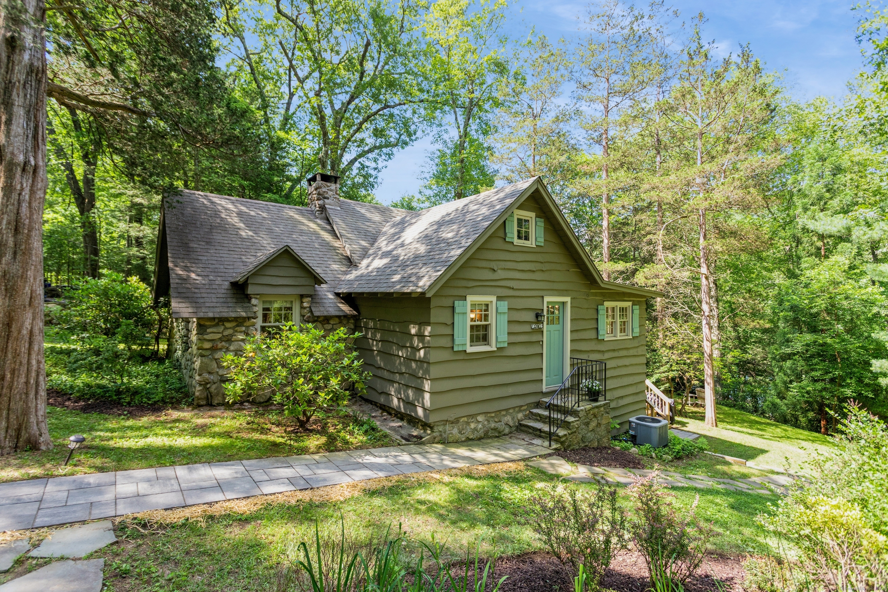 Property Photo: 14 Cedar Lane CT 06776