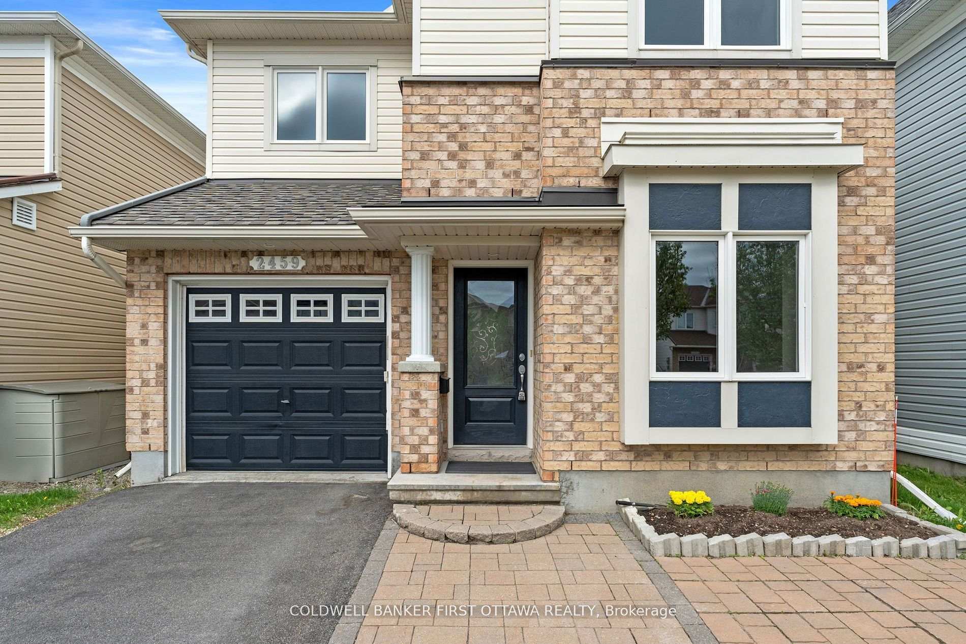 Property Photo: 2459 Esprit Drive ON K4A 0S3