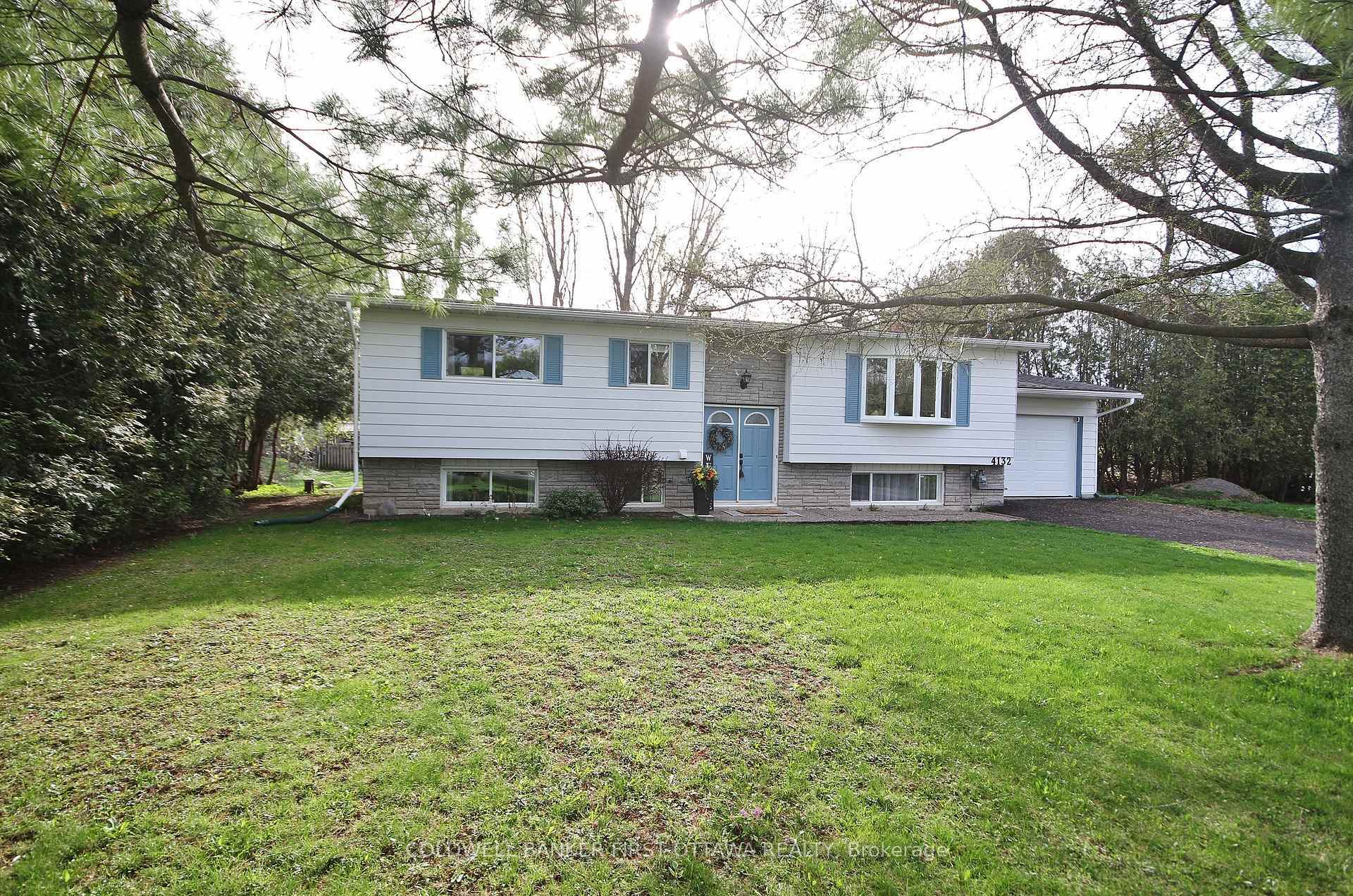 4132 Broadway Street  Greely - Metcalfe - Osgoode - Vernon and Area ON K0A 3J0 photo
