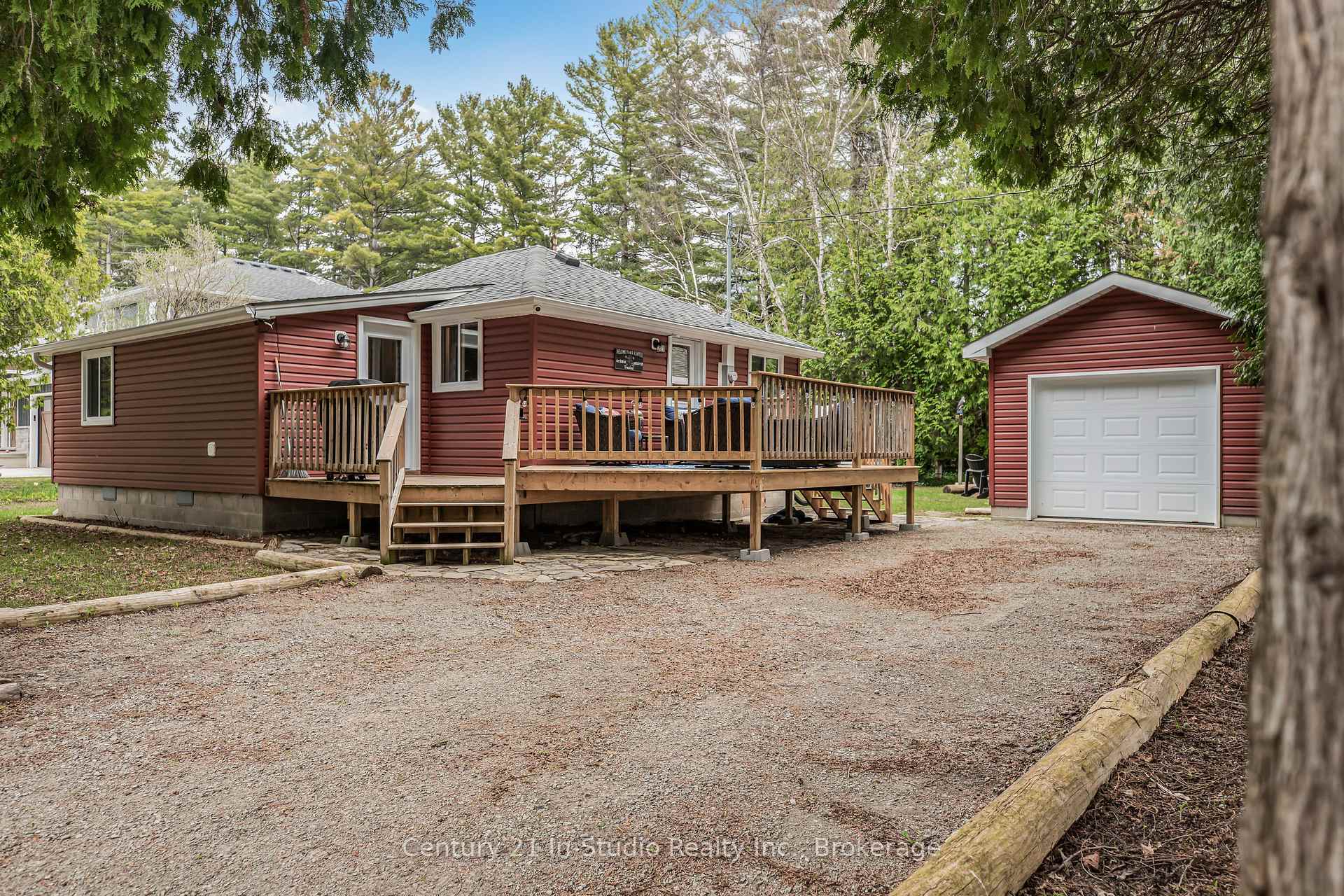 Photo de la propriété: 17 Cammidge Crescent ON N0H 2G0