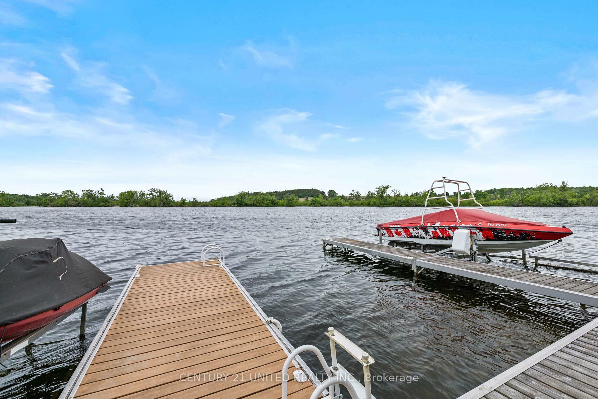 Property Photo: 210 Thompson Road ON K9J 6X8
