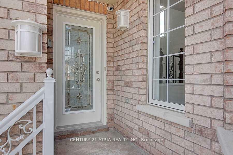 Property Photo: 15 Ashgrove Road ON L2S 3Z7