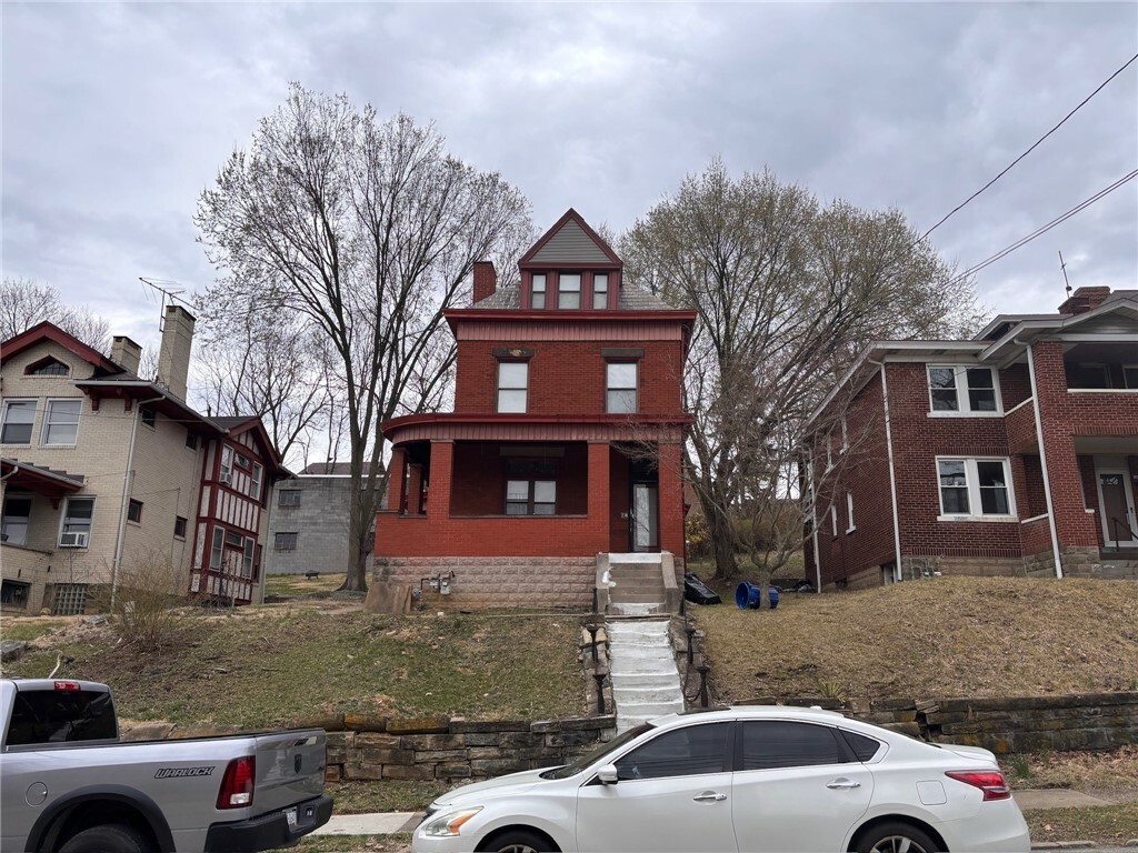 Property Photo: 26 Carrick Ave PA 15210