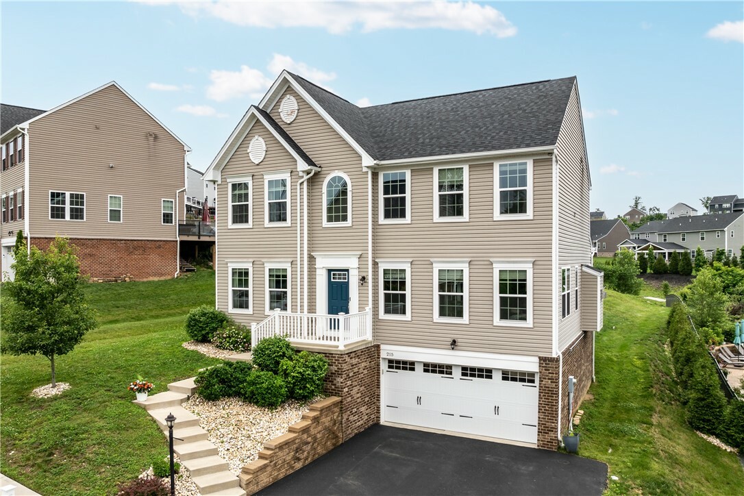 Property Photo:  215 Saddle Ridge Dr  PA 15071 