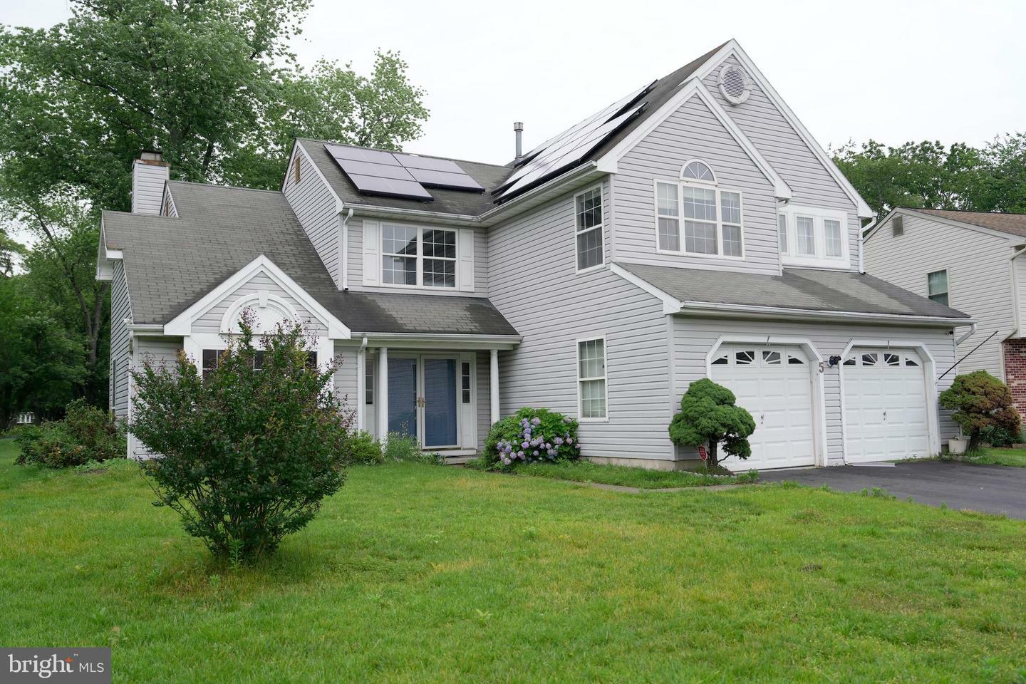 5 Jennifer Lane  Burlington NJ 08016 photo