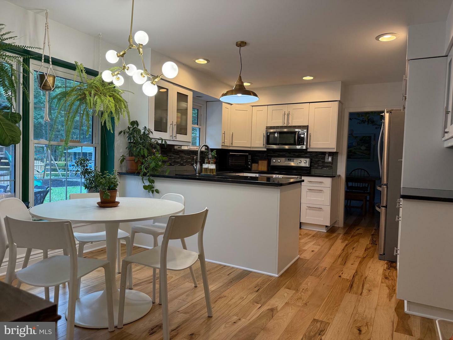 Property Photo: 4 Scarlet Oak Mews NJ 08055