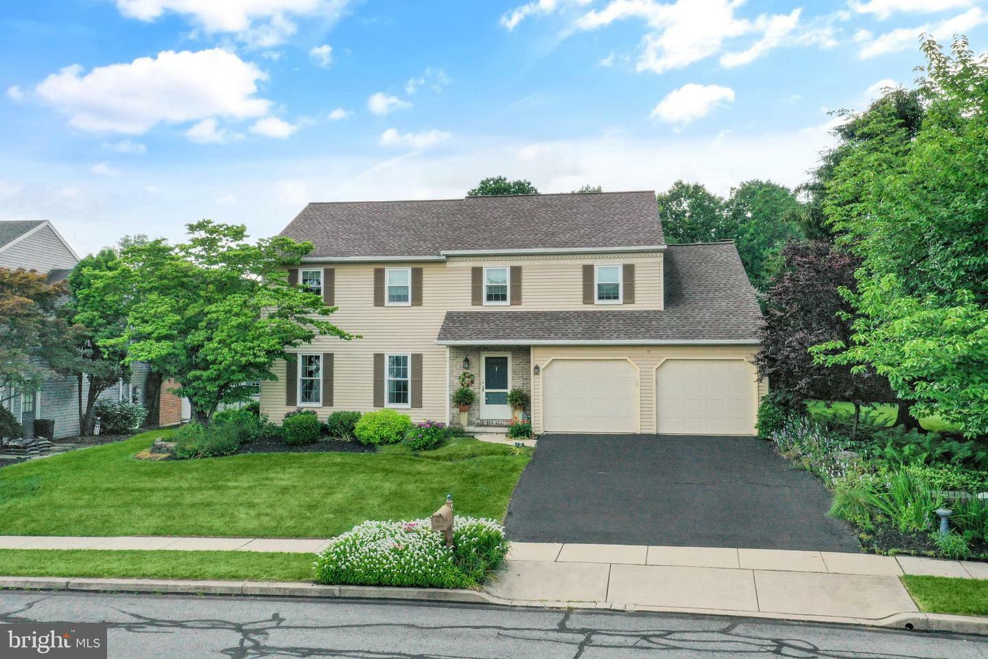 Property Photo:  66 Rim View Lane  PA 19607 