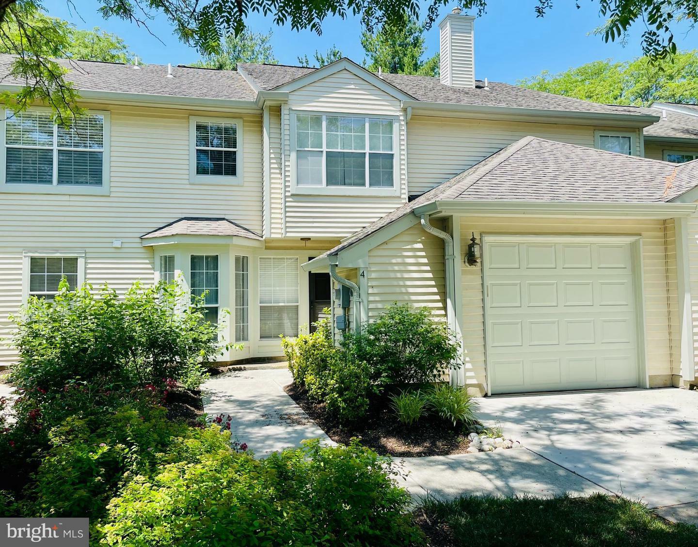 Property Photo: 4 Dorset Court NJ 08540