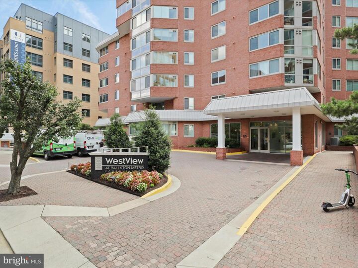 Property Photo:  1001 N Vermont Street 910  VA 22201 