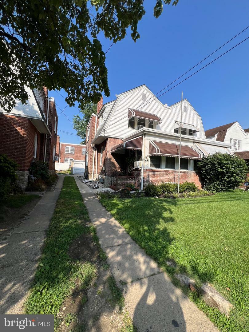 619 Clifton Avenue  Darby PA 19023 photo