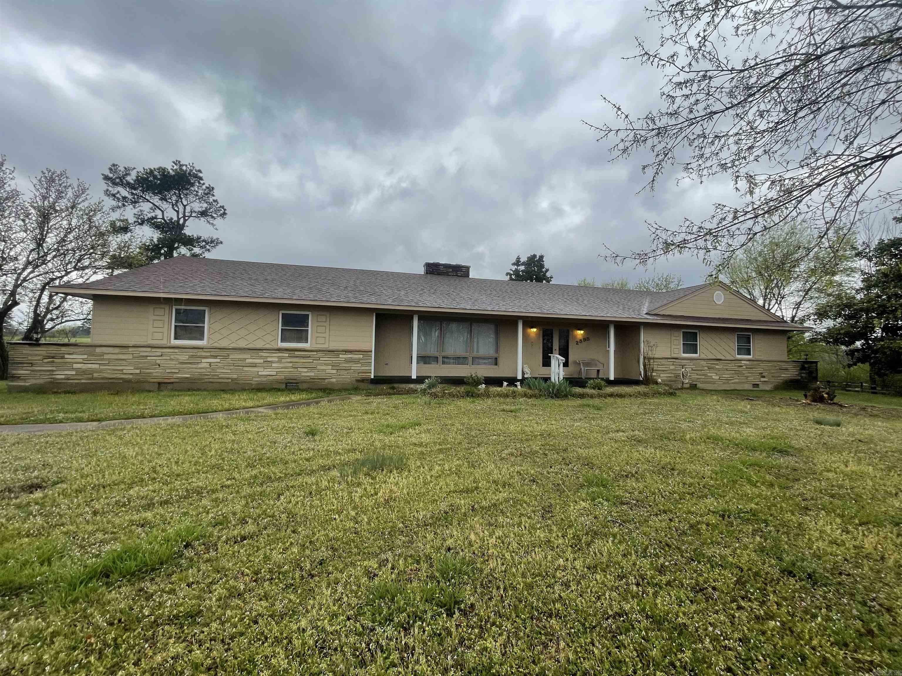 Property Photo: 2595 Highway 71 N AR 71953