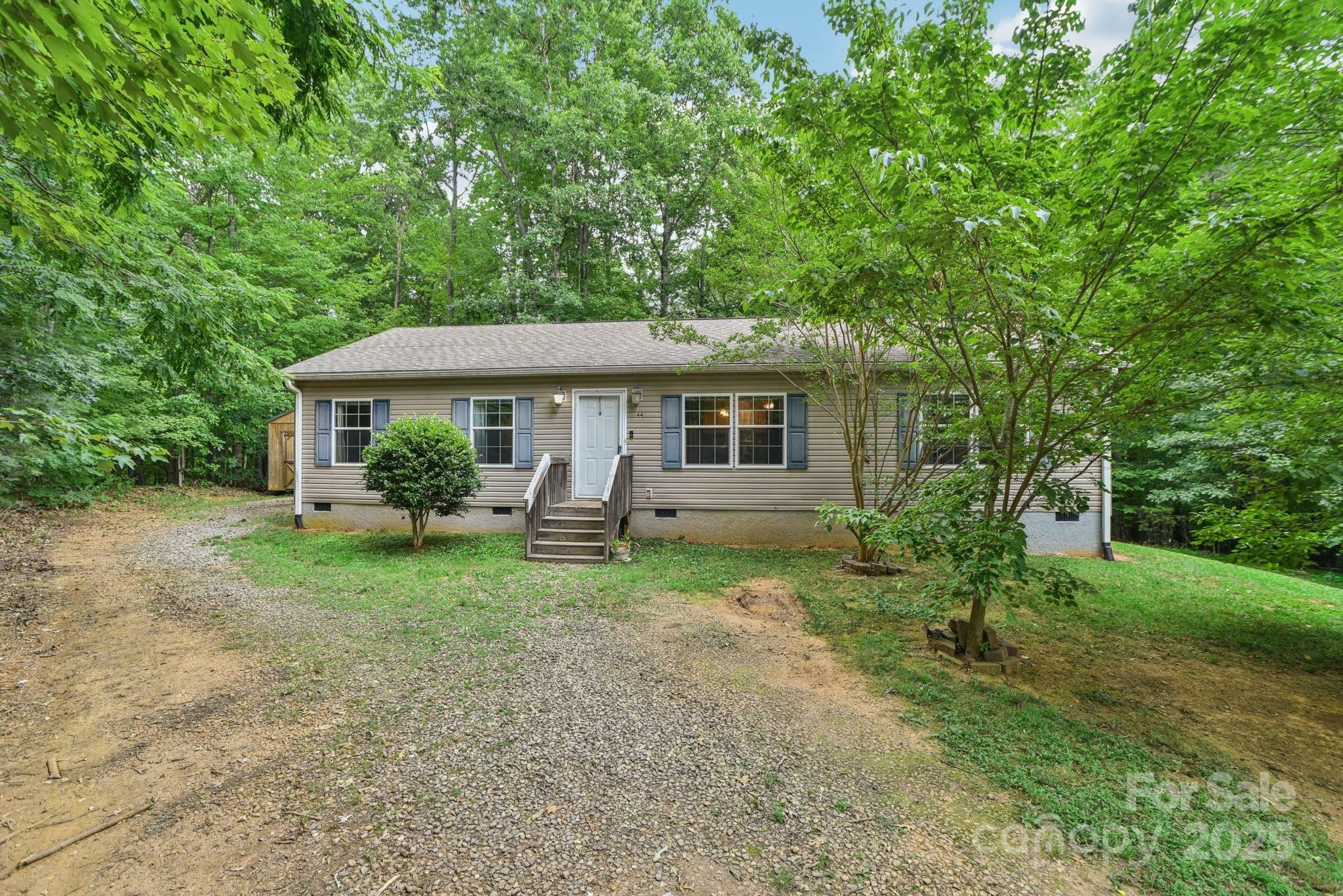 44 Bachelder Lane  Candler NC 28715 photo