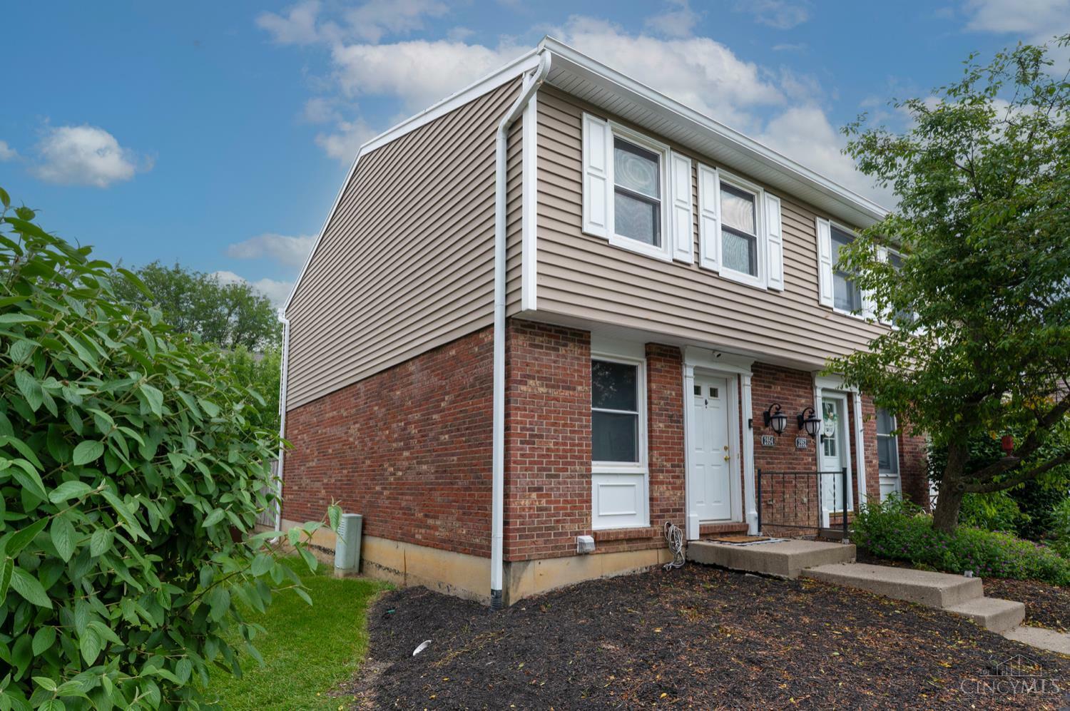 Property Photo:  2954 Mossy Brink Court  OH 45039 