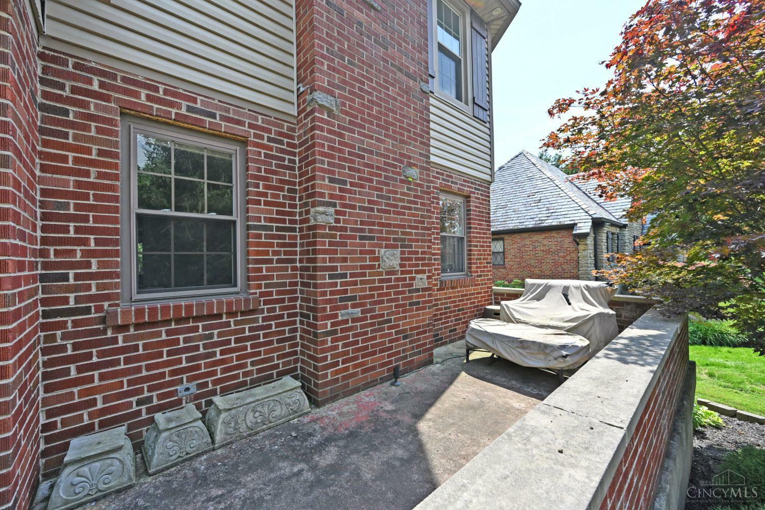 Property Photo: 5025 Aldine Drive OH 45242