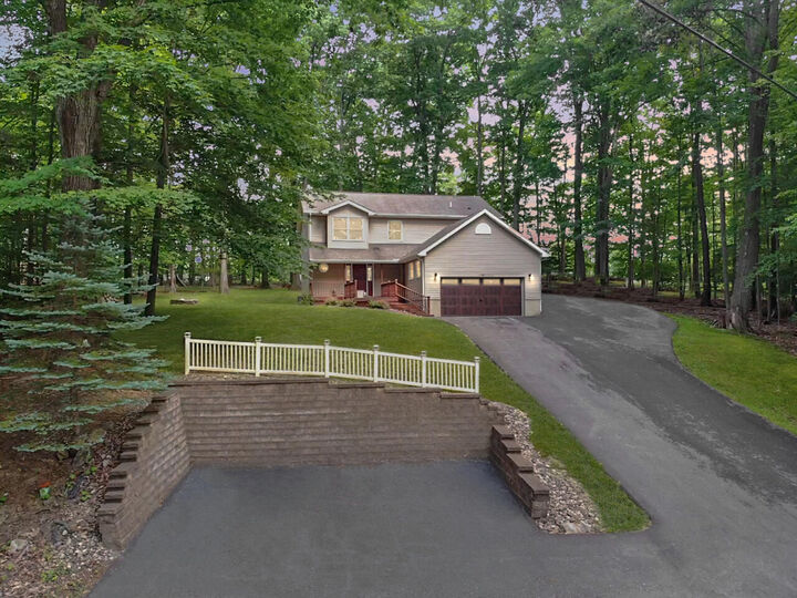 Property Photo: 2594 Carribean Rd PA 15801