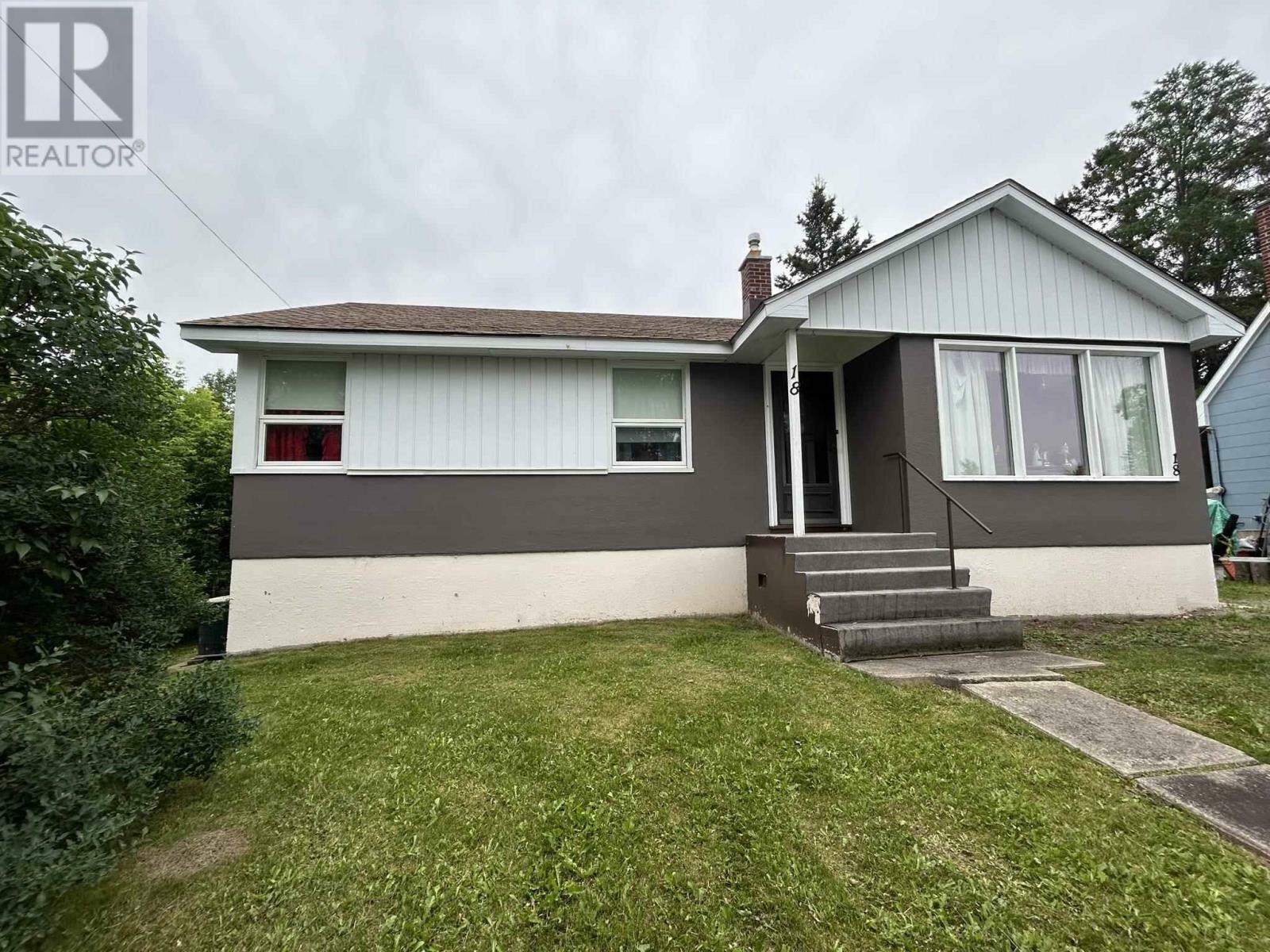 18 Spruce Rd  Atikokan ON P0T 1C0 photo