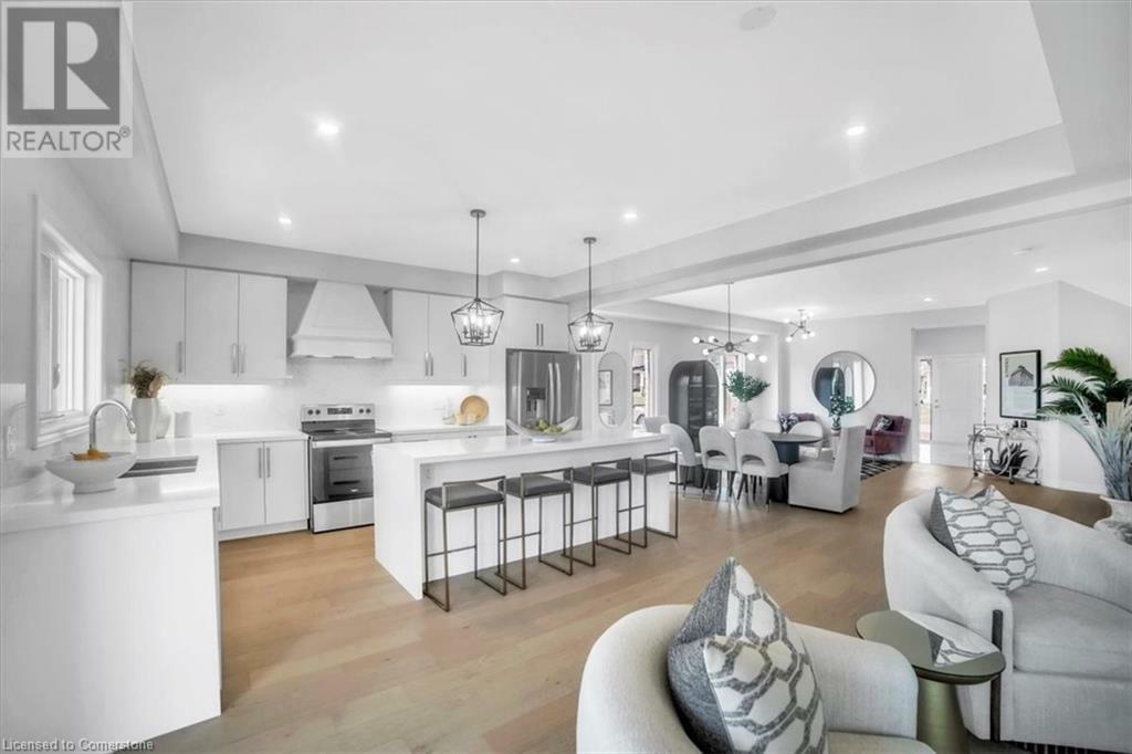 Property Photo: 91 Aquasanta Crescent ON L9B 0J9