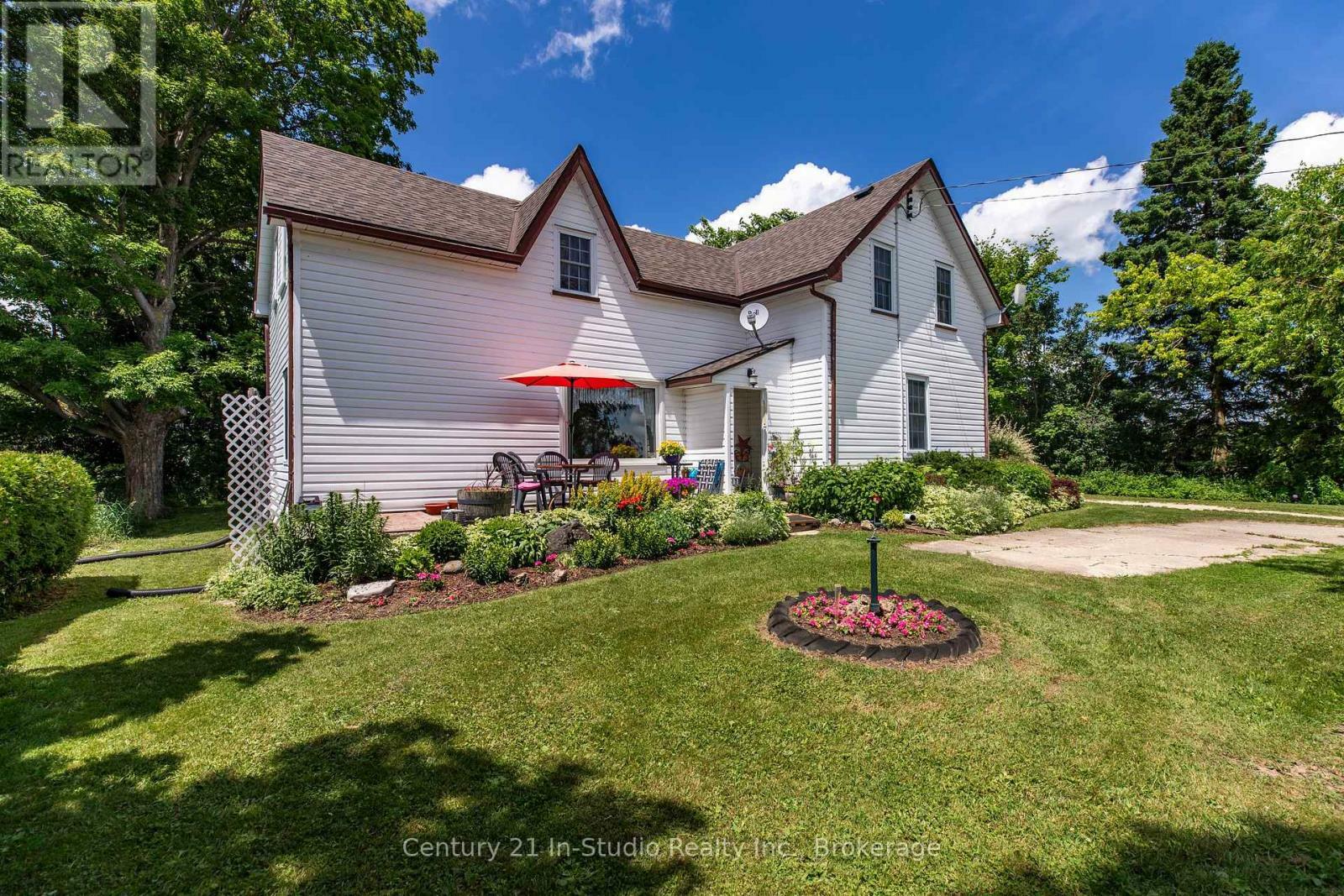 Property Photo: 775678 Highway 10 ON N0C 1H0