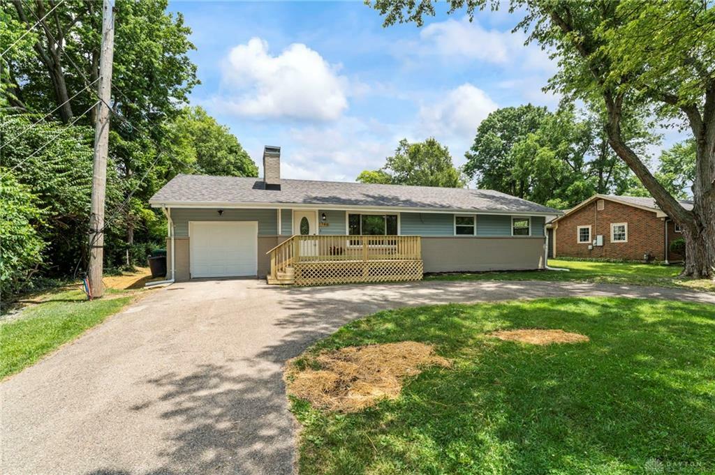 Property Photo: 1746 Grange Hall Road OH 45432