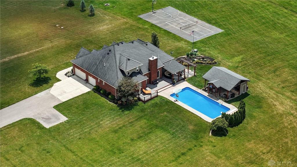 Property Photo: 891 N Tecumseh Road OH 45504