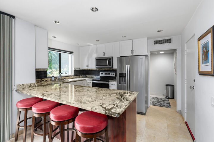 Property Photo:  46629 Arapahoe A  CA 92210 