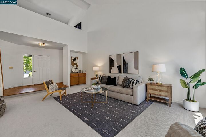 Property Photo:  205 Kingswood Ct  CA 94506