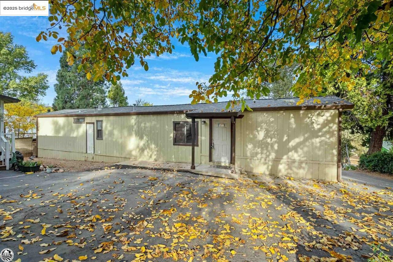 Property Photo: 18763 Foote Street CA 95321
