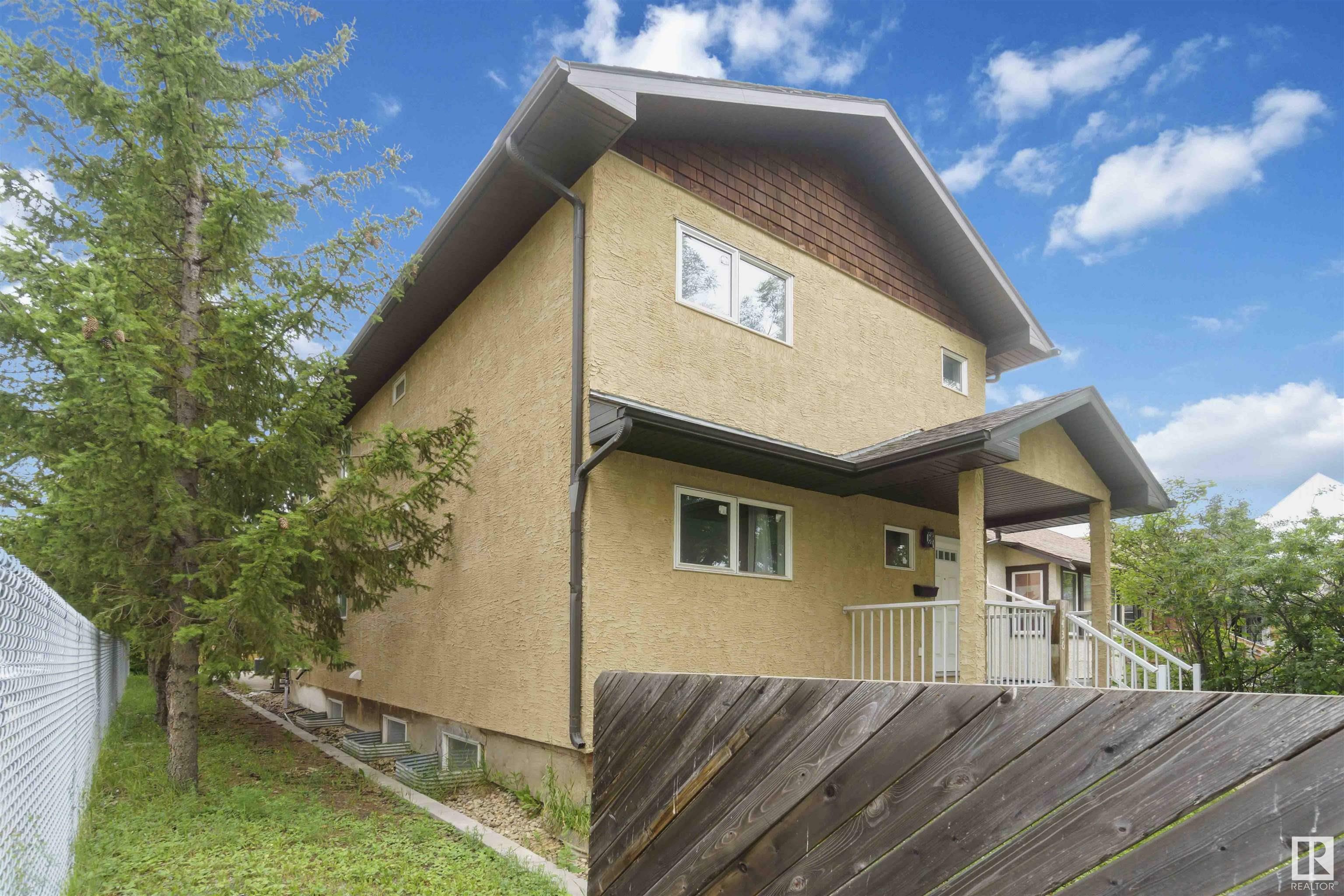 Photo de la propriété: 11438 97 Street NW AB T5X 1X5