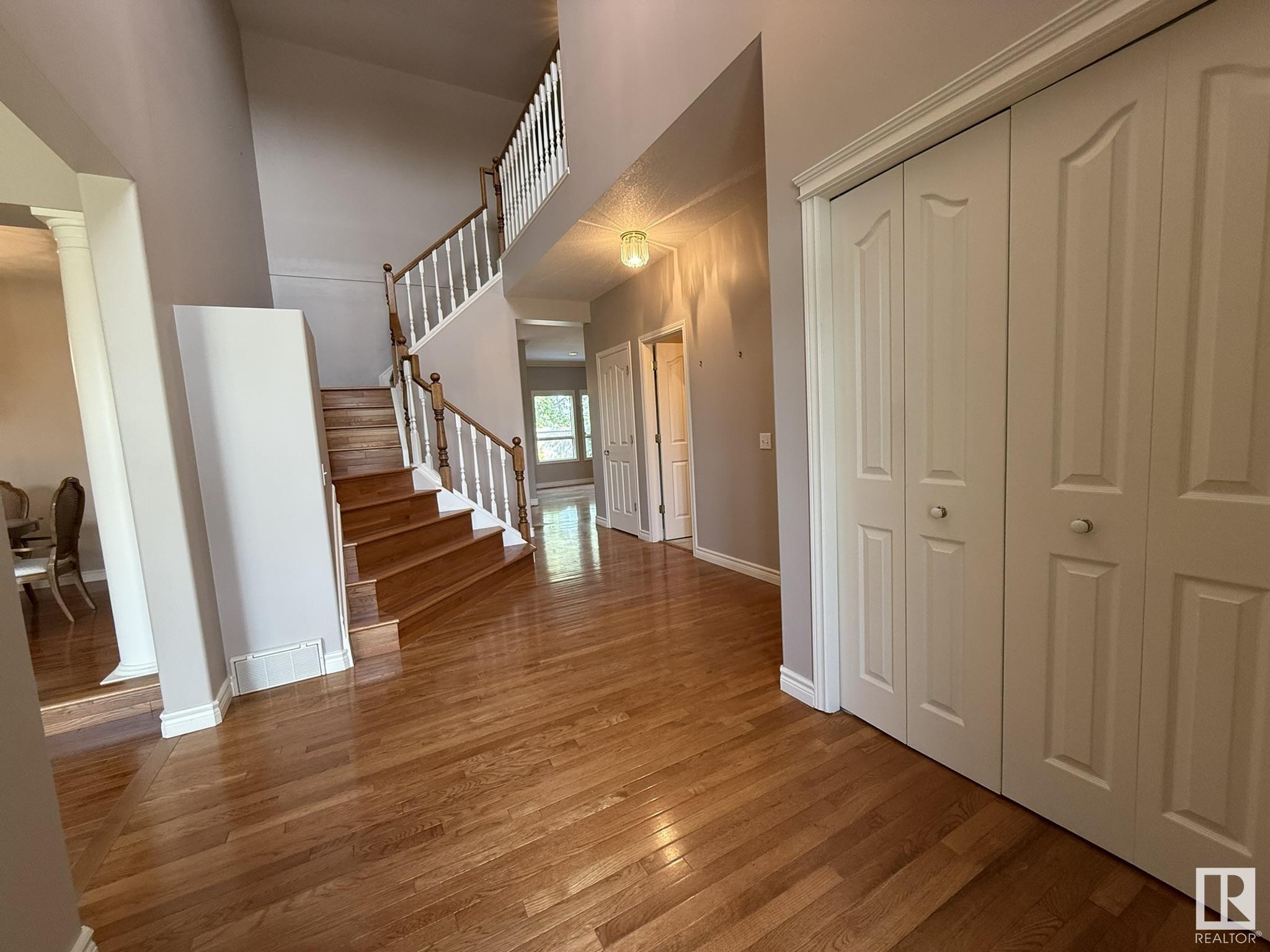 Property Photo: 520 Twin Brooks Bay NW AB T6J 6W6