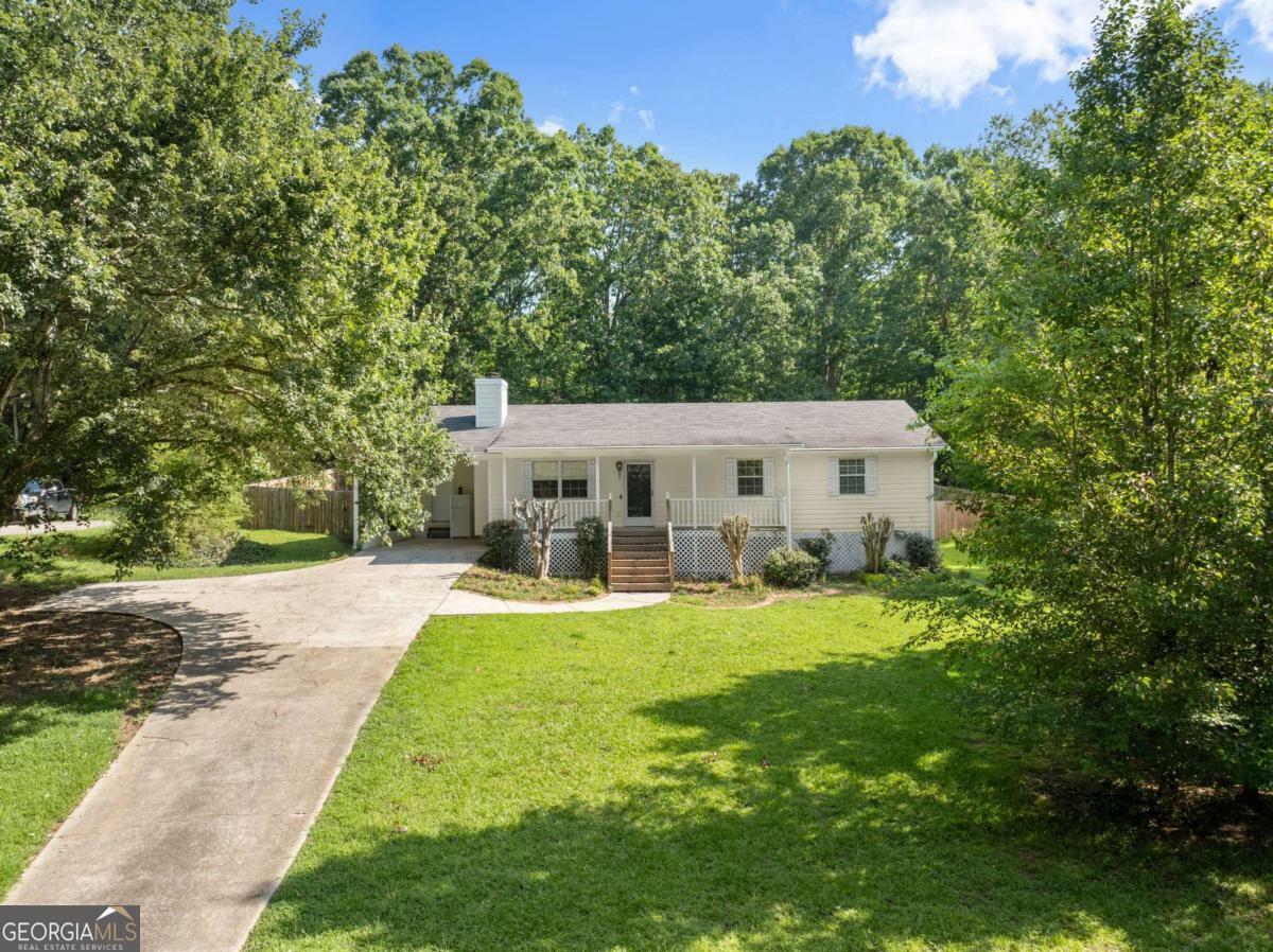 Property Photo: 5022 Elrod Place GA 30506