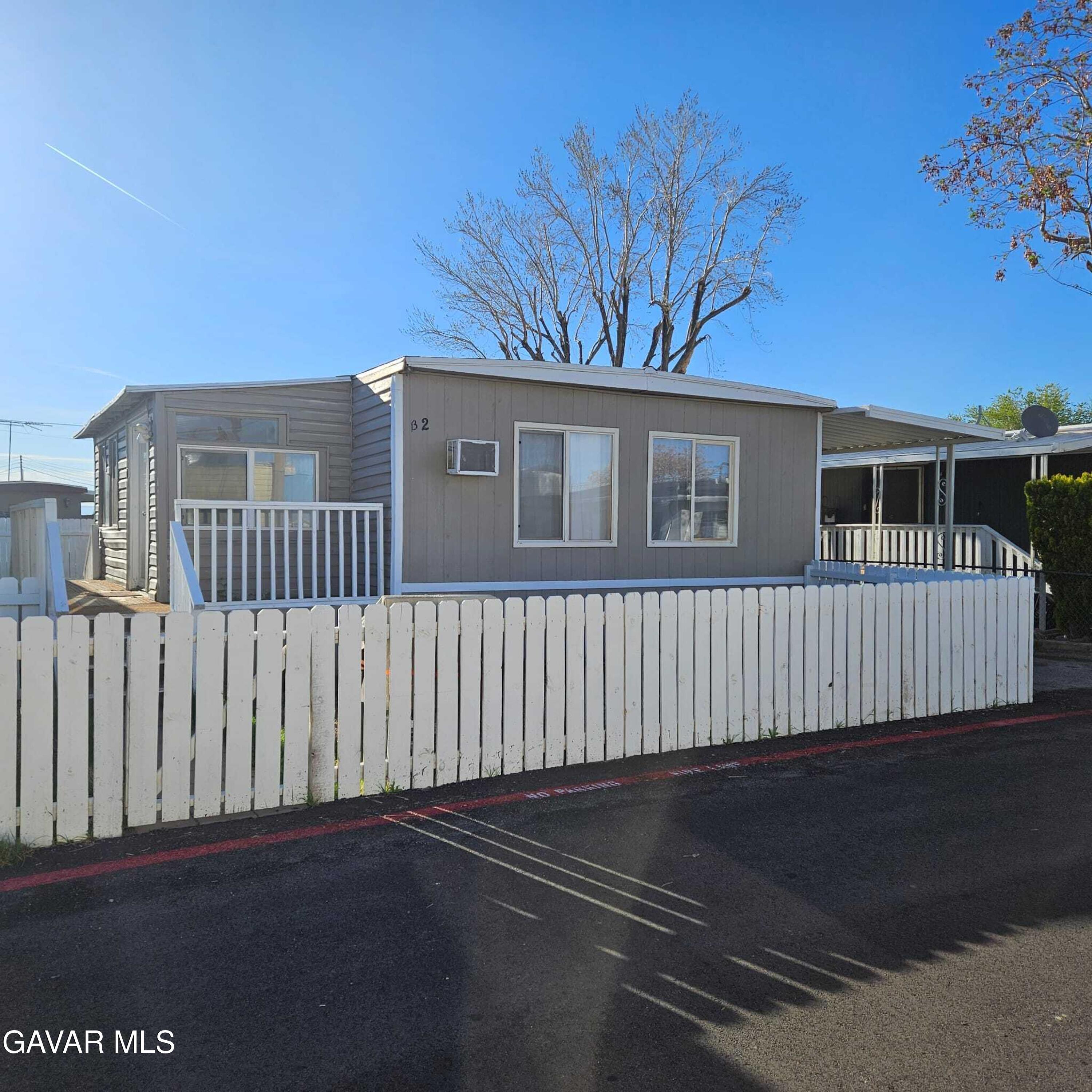 3157 E Avenue I B2  Lancaster CA 93535 photo