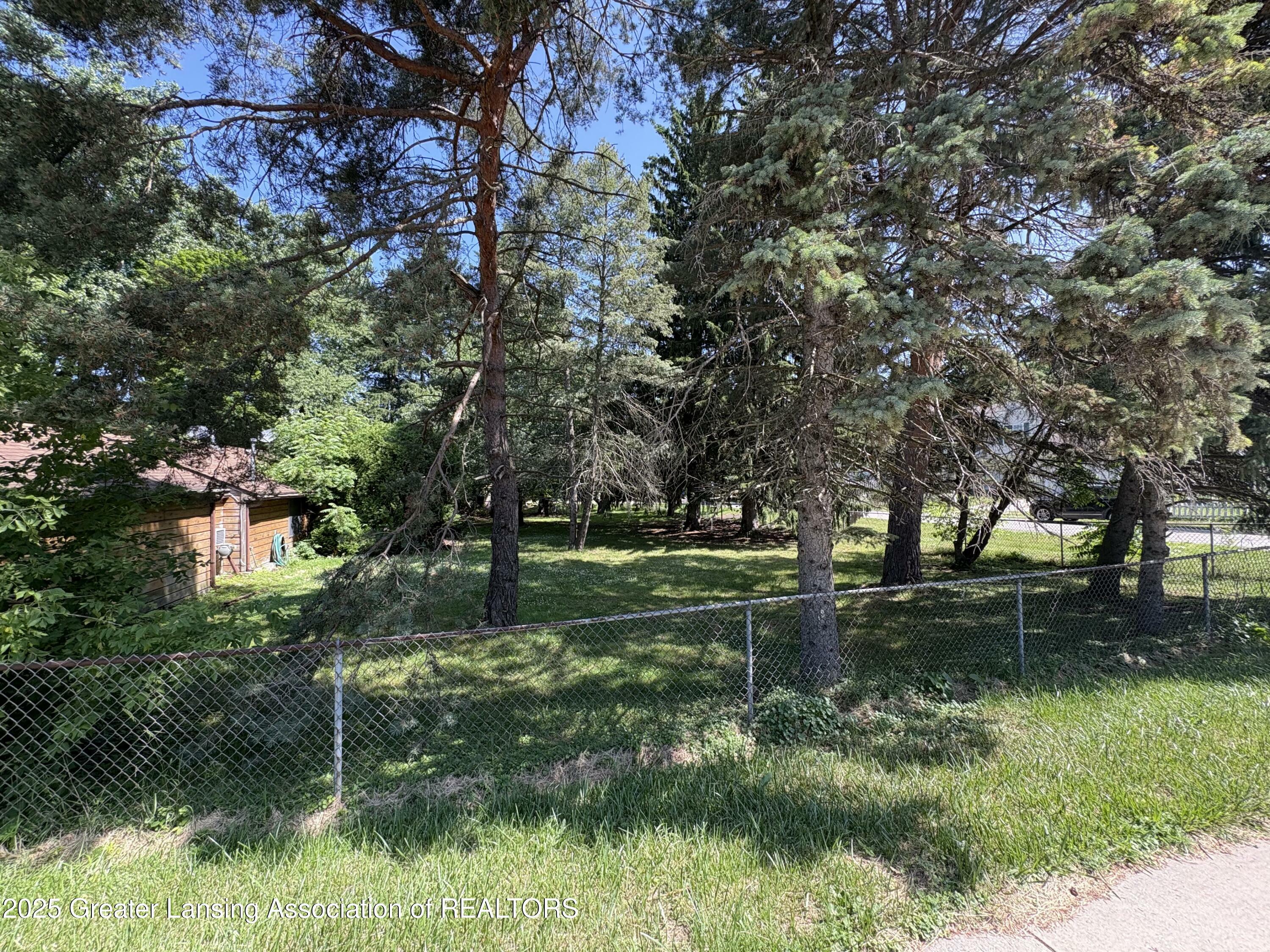 Property Photo: 0 Lake Lansing Road MI 48906