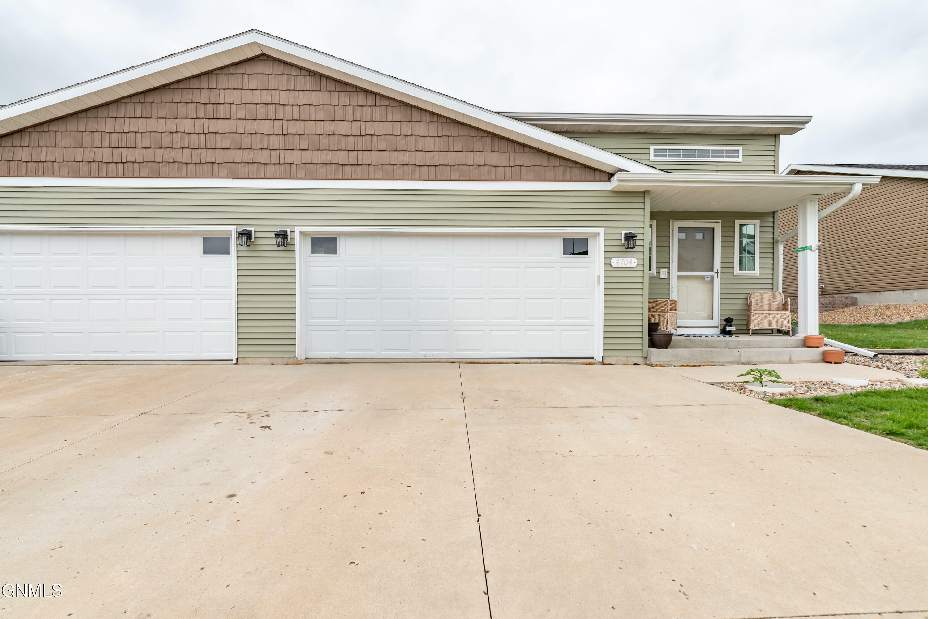 Property Photo: 4704 Corvette Street NW ND 58554