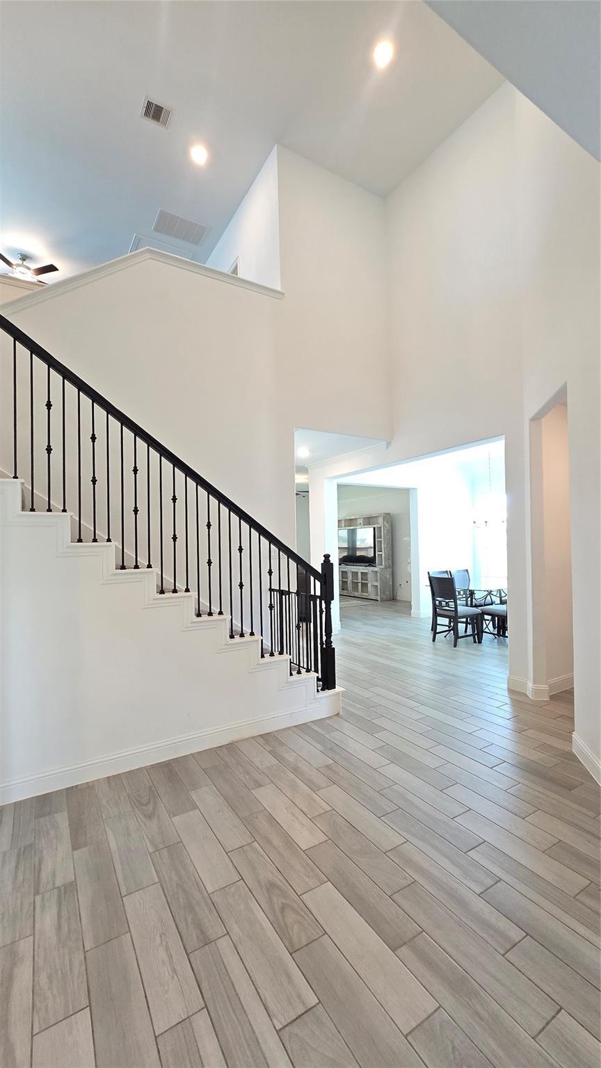 Property Photo: 505 Ozark Court TX 77573