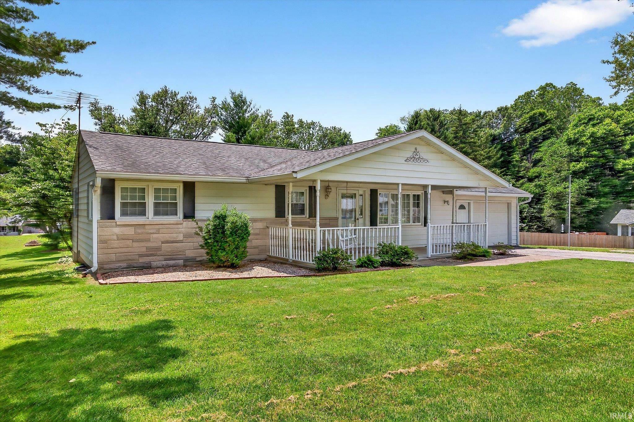 Property Photo: 3725 W Jeffrey Road IN 47403-4115