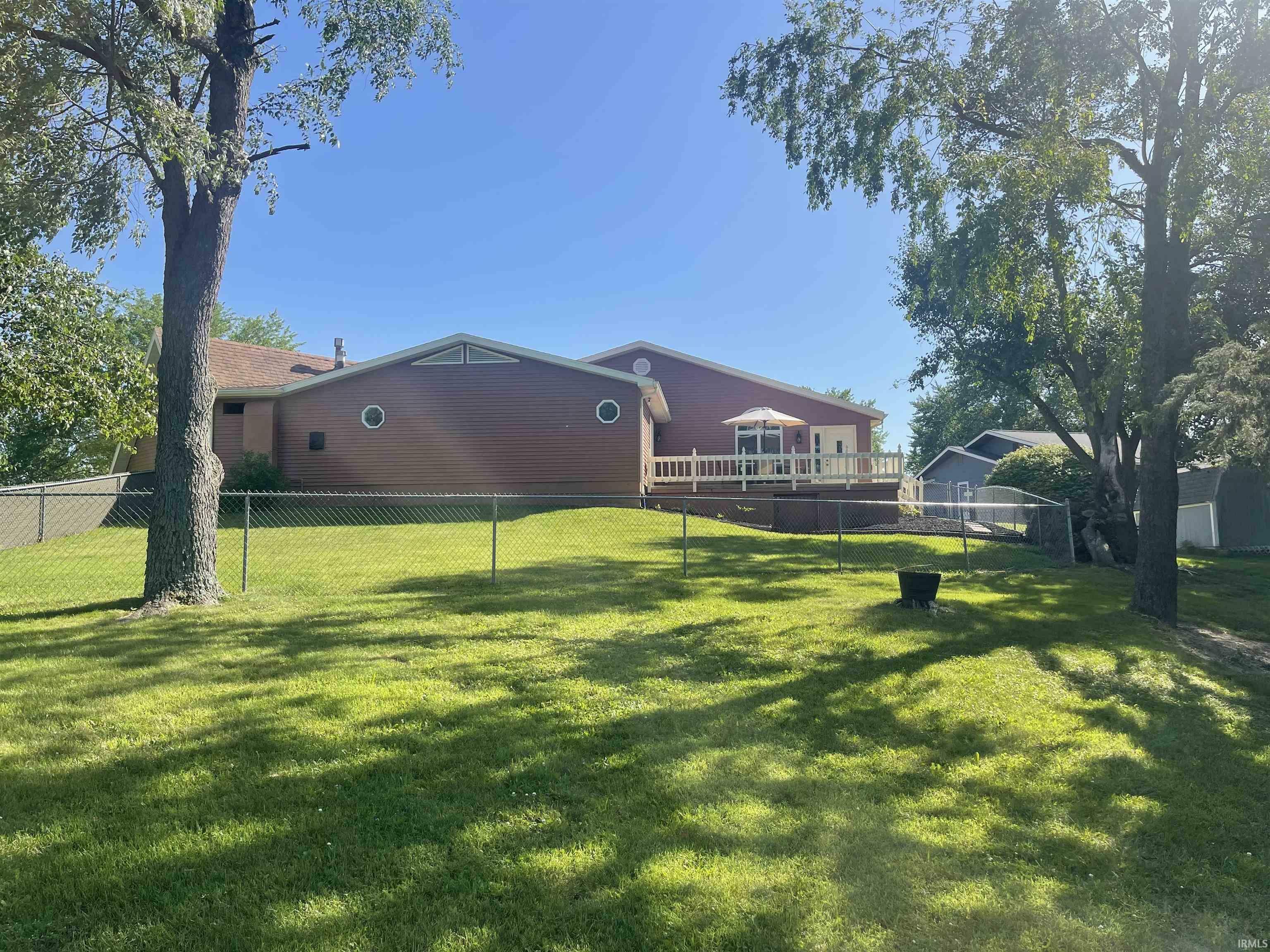 Property Photo: 615 Azuba Court IN 46725