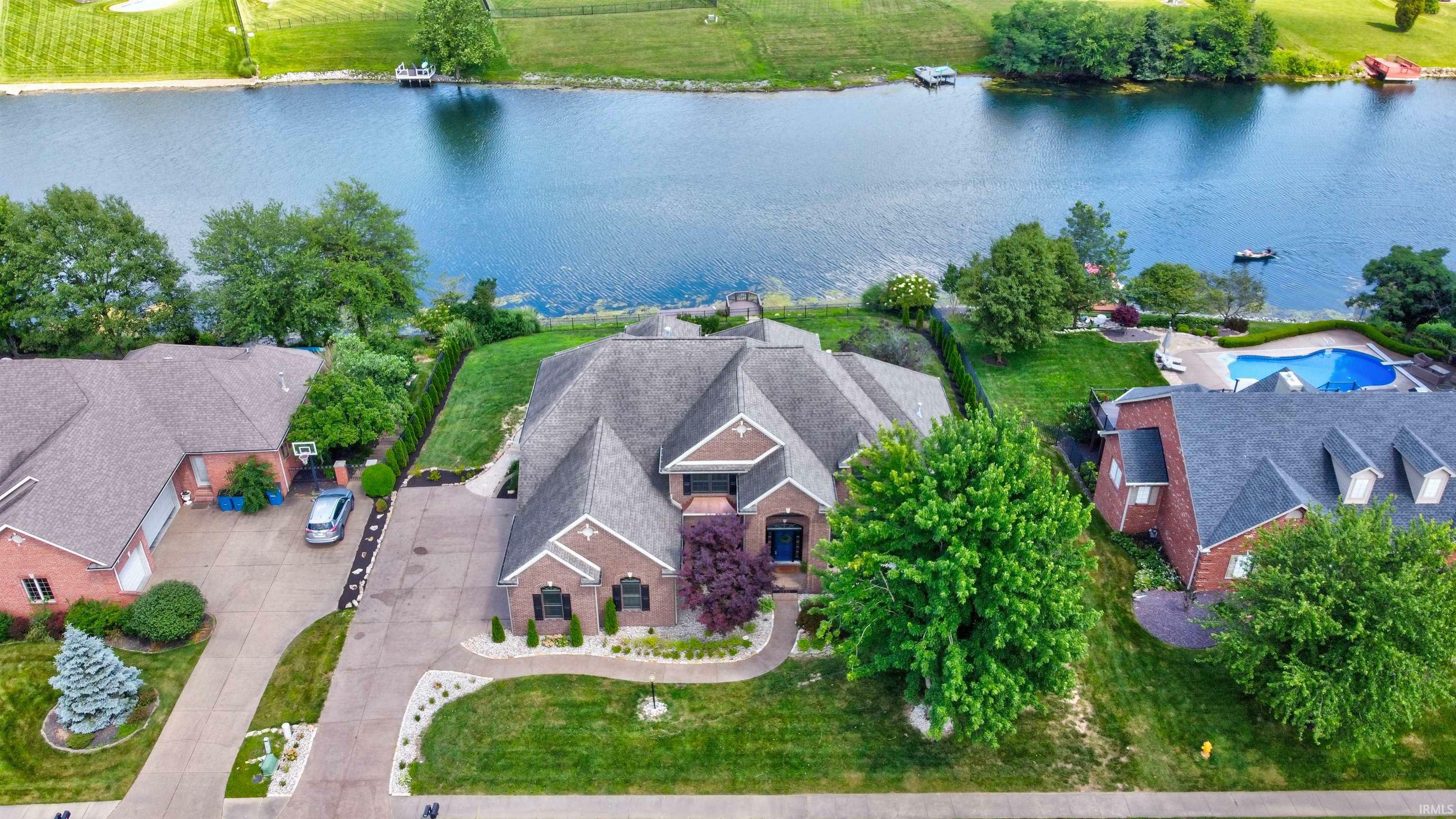 2122 Lakes Edge Drive  Newburgh IN 47630 photo