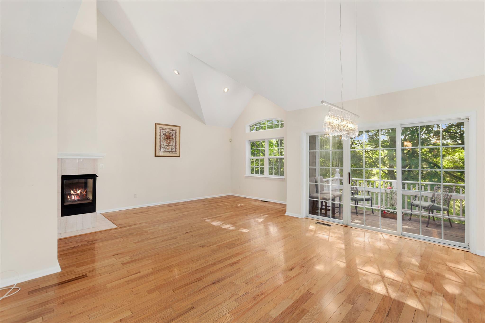Property Photo:  15 Deertree Lane  NY 10510 