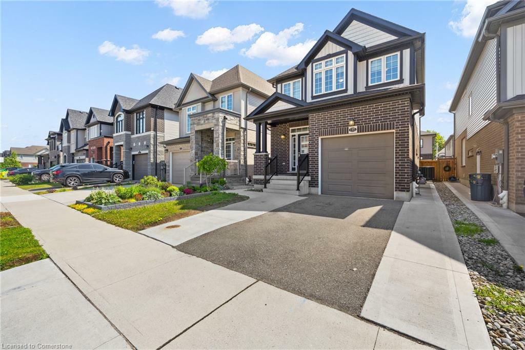Property Photo: 135 Ian Ormston Drive ON N2P 0K3