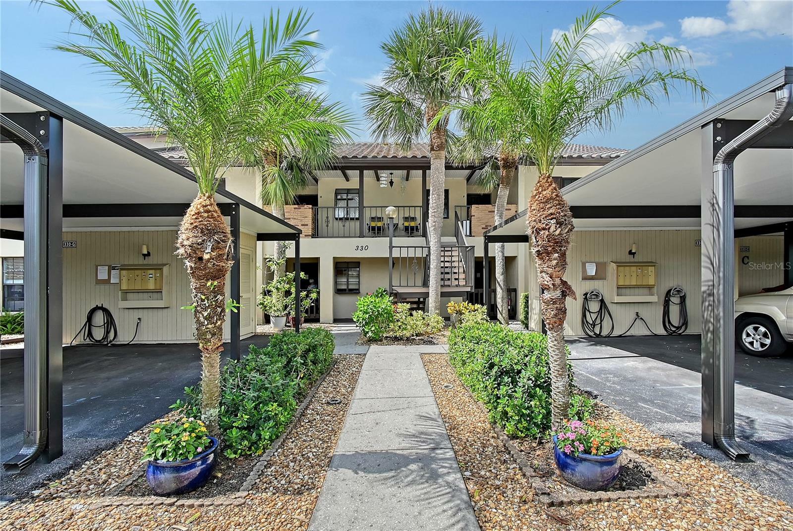 Property Photo: 330 Mission Trail N F FL 34285