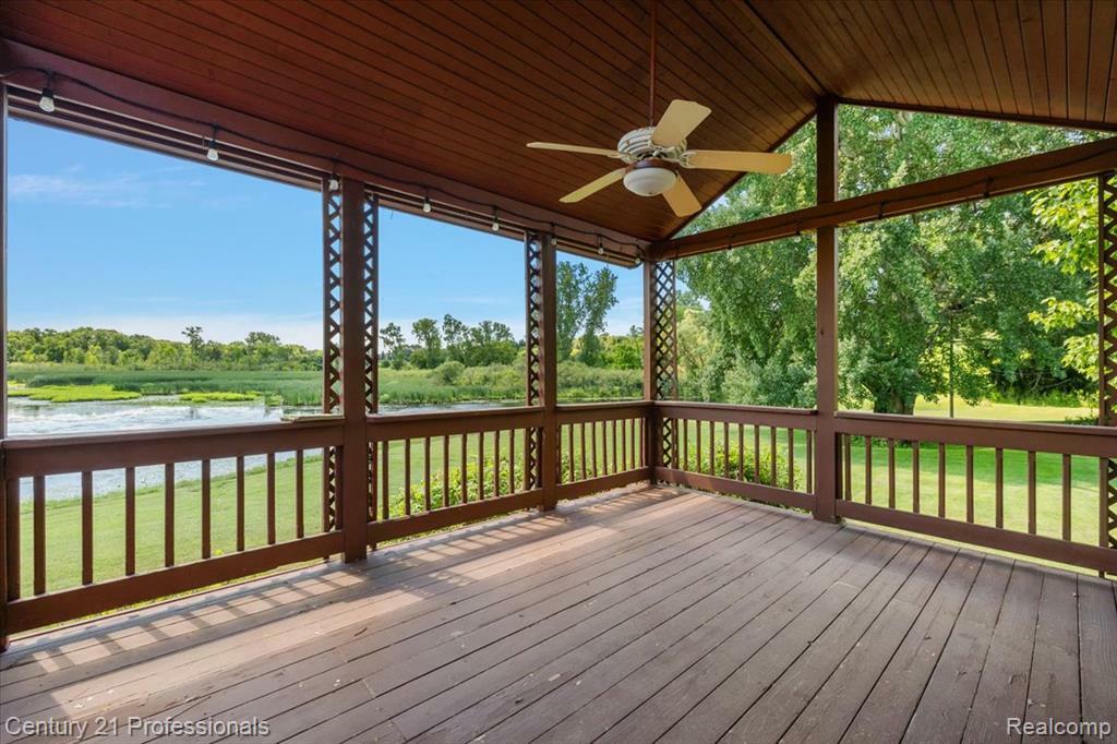 Property Photo: 291 N Baldwin Road MI 48348 2305