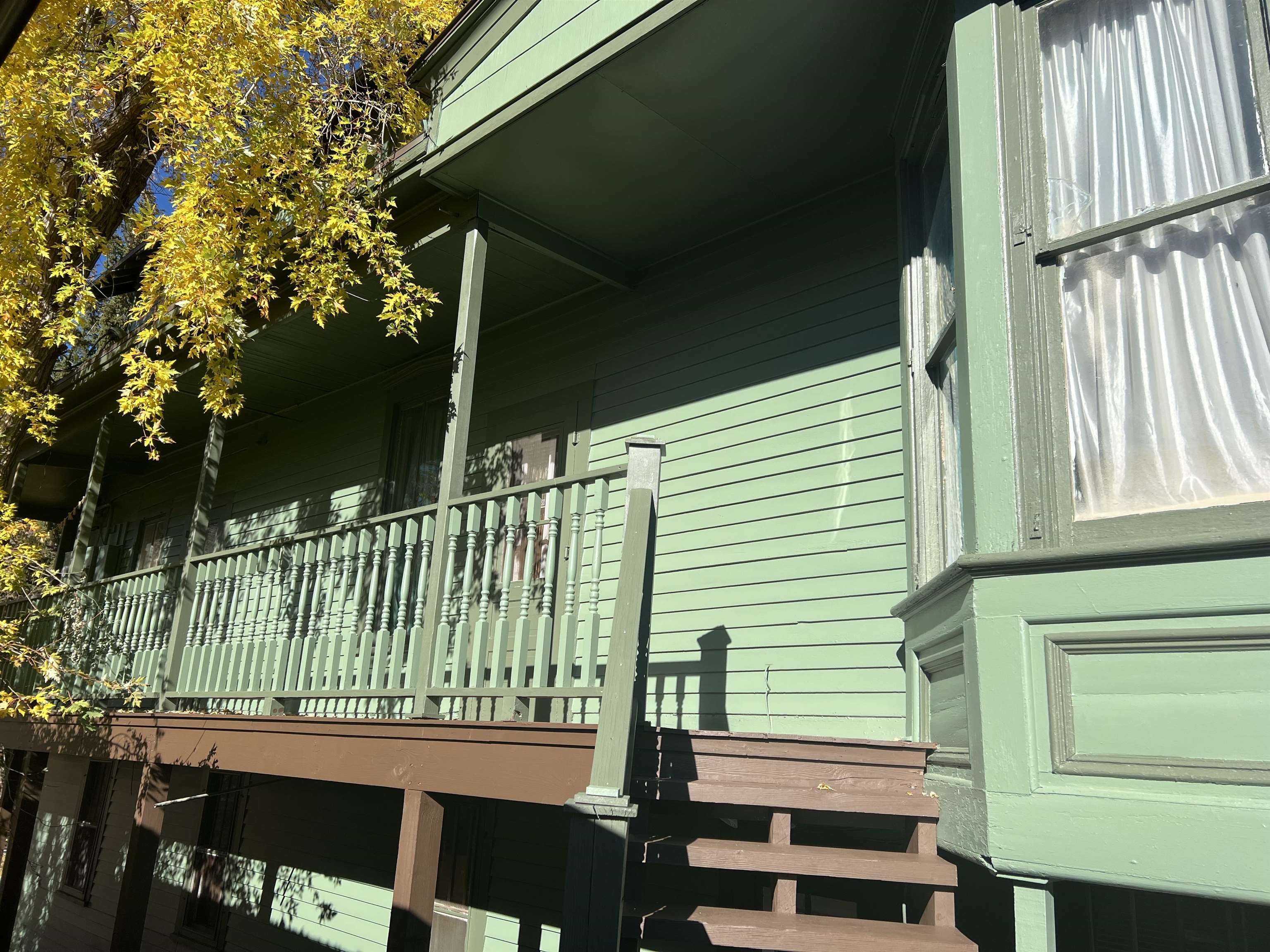 Property Photo: 17 Lincoln Ave Lincoln Avenue SD 57732