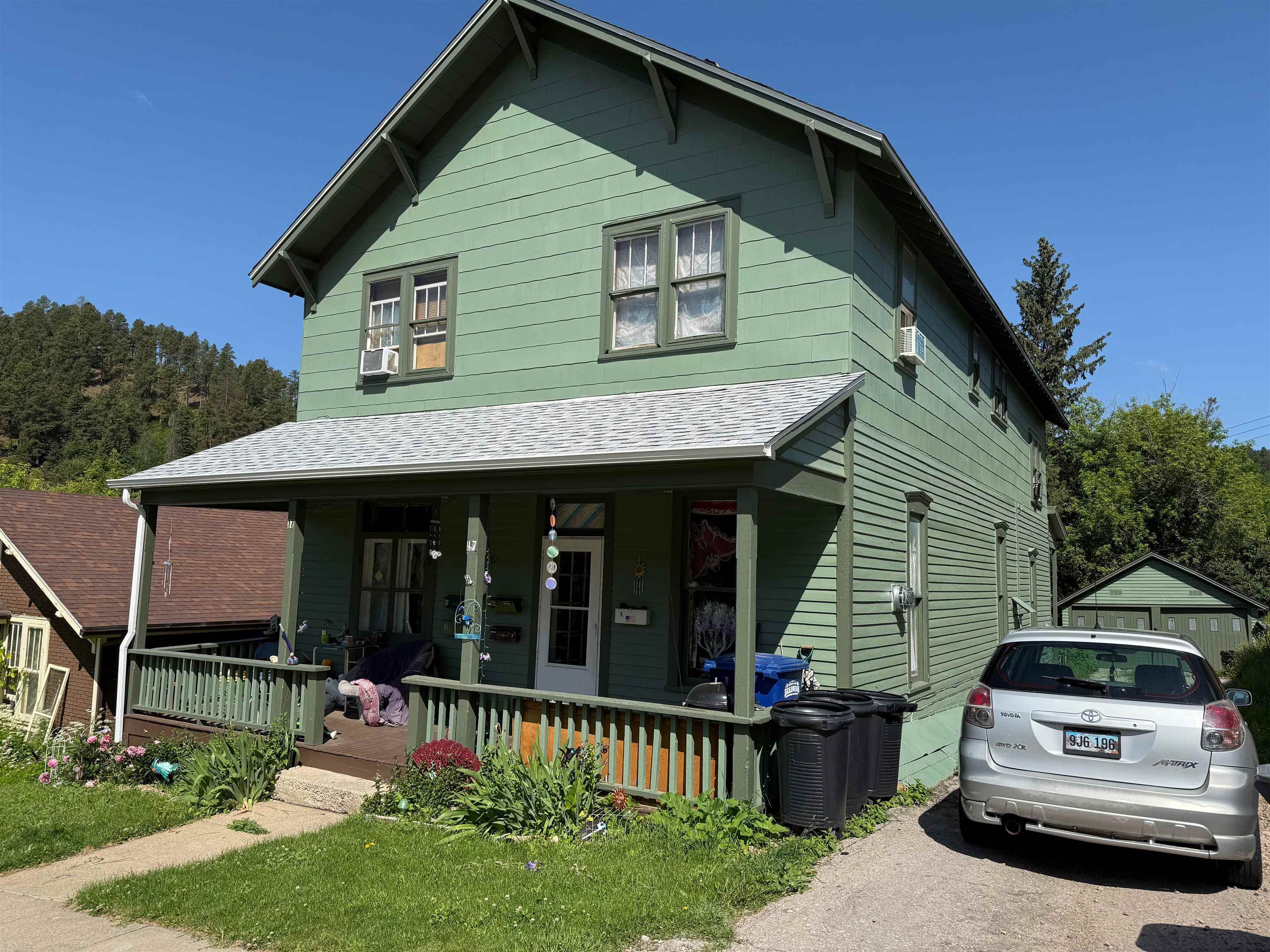 Property Photo:  17 Lincoln Avenue A  SD 57732 