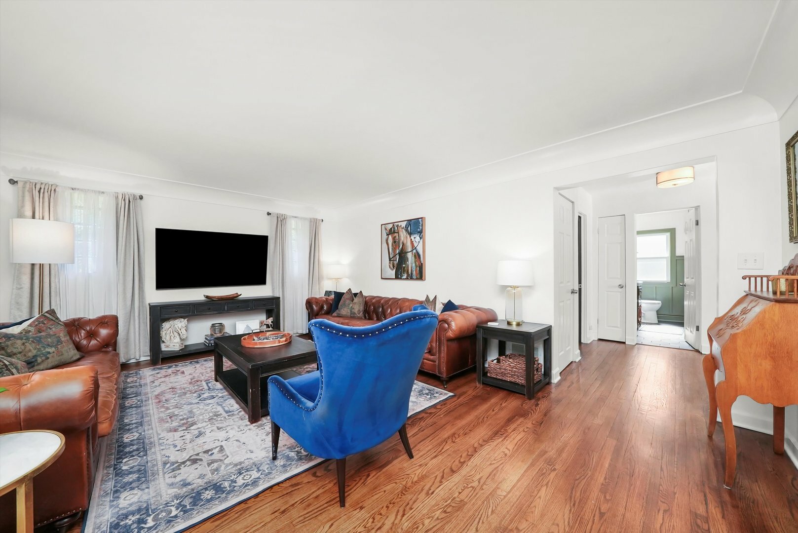 Property Photo: 324 N Wilmette Avenue IL 60559