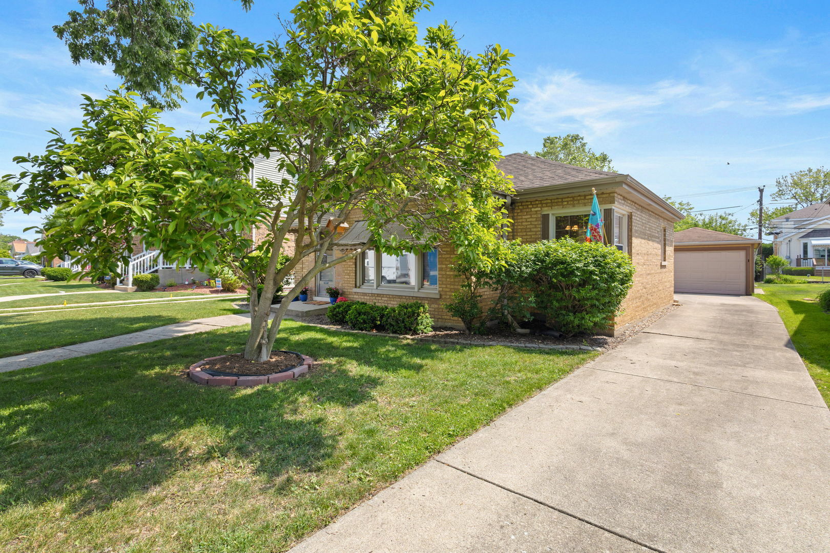 Property Photo:  1417 Morgan Avenue  IL 60526 