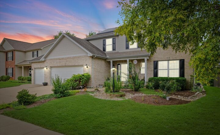 Property Photo: 2003 Mullikin Drive IL 61822