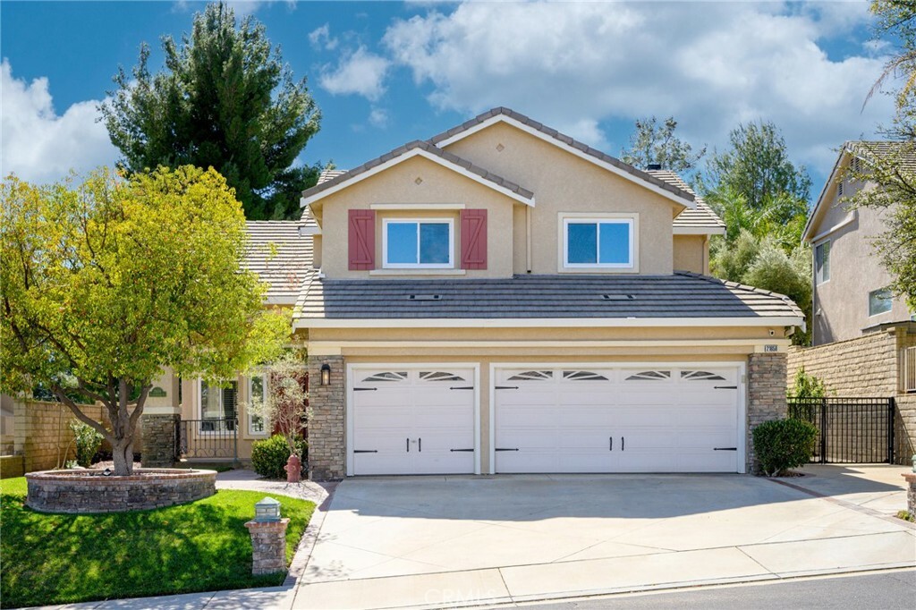 Property Photo: 21658 Canyon Heights Circle CA 91390