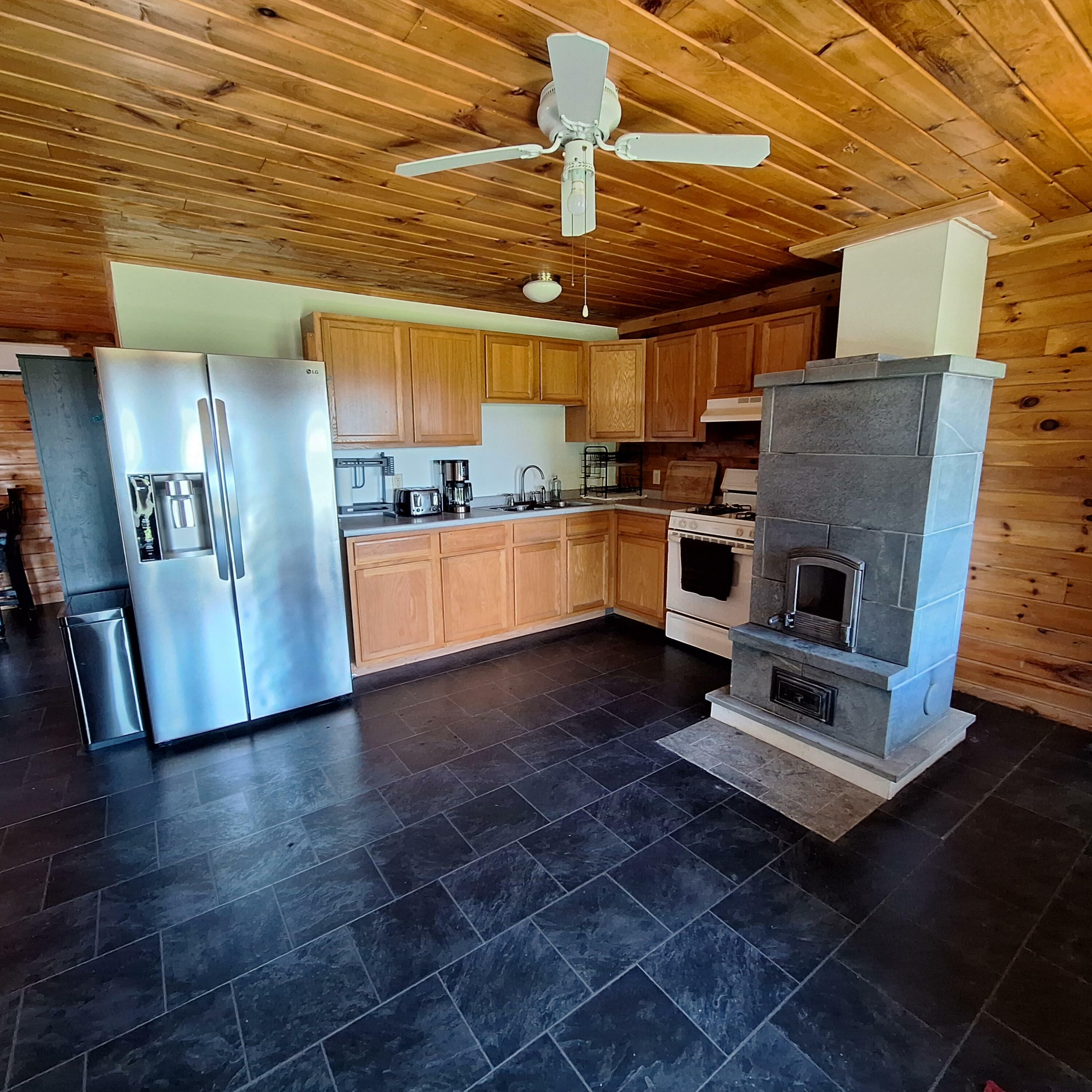 Property Photo: 71 Mountain View Drive ME 04220