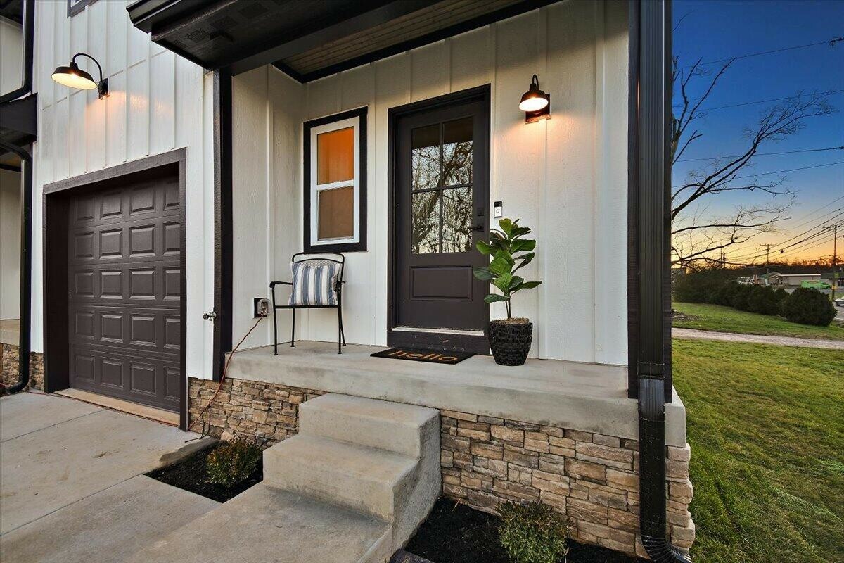 Property Photo: 3670 Main Street 2 TN 37347